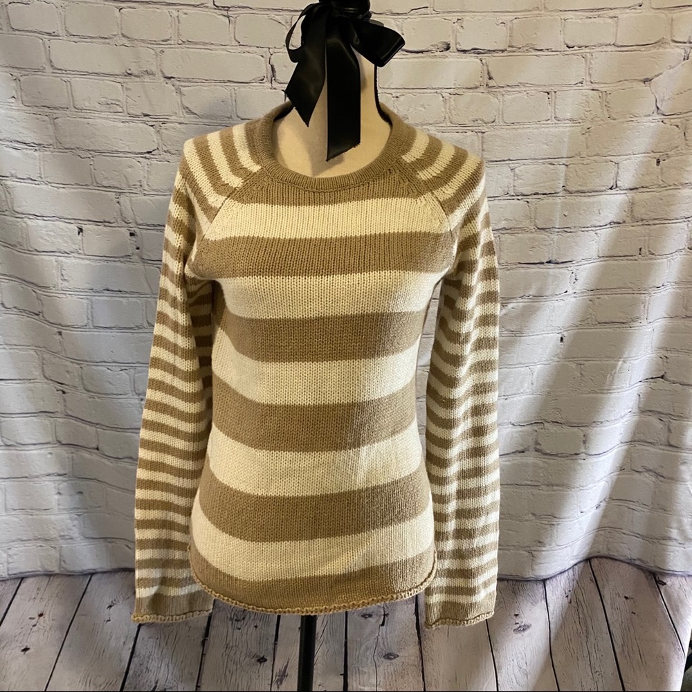 Grane || Tan/cream striped sweater